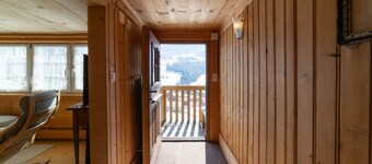 Holiday home NĂŒssli for 6 people with fantastic mountain views