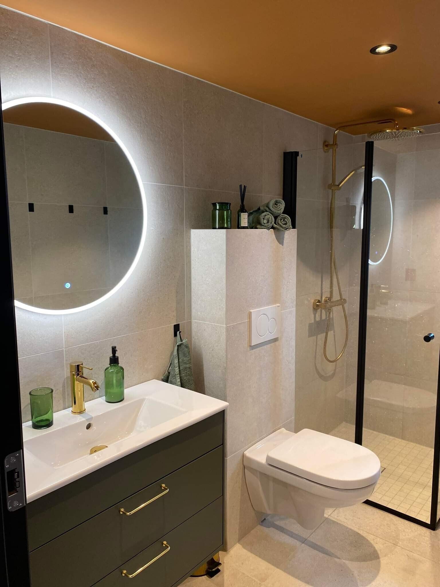 Savon, papier toilette
