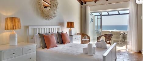 Villa, Beach View | 1 bedroom, Tempur-Pedic beds, blackout drapes, soundproofing