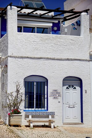 Fachada da propriedade