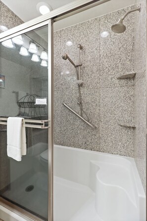 Shower, jetted tub, hair dryer, towels