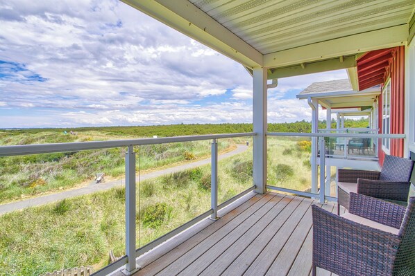 Terrace/patio - 934 Keep Calm, Beach On (Westport)