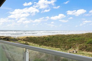 Property grounds - 936 Family Beach Getaway!  Oceanview+BunkBeds+Spacious=Fun (Westport)