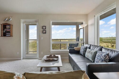 936 - Family Fun Hut! Oceanview,BunkBeds,Spacious