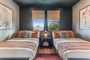 5 chambres, fer et planche à repasser, Wi-Fi gratuit, draps fournis