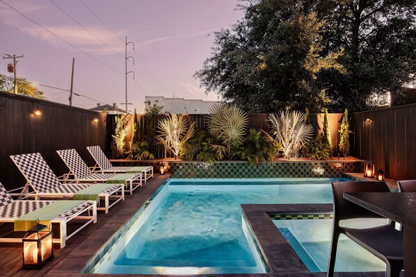 Beheizter Pool