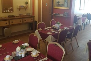 Dining - Experience world-class service at The Berkeley Guesthouse (Eastbourne)