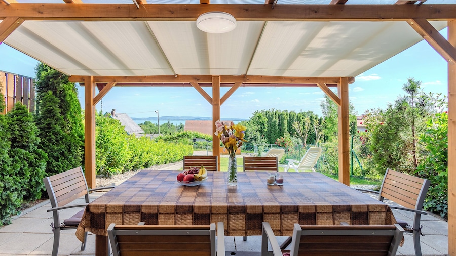 House Hortenzia Lake View