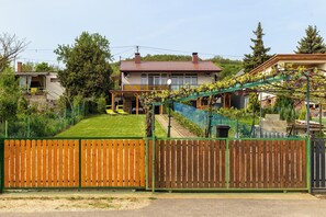 Standard House, Multiple Bedrooms, 2 Bathrooms, Lakeside (House Hortenzia Lake View) | Exterior