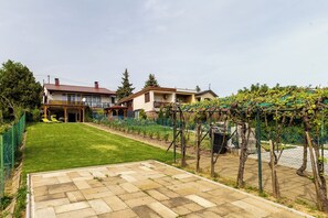 Hus – standard, flere soverom, 2 bad, ved innsjø (House Hortenzia Lake View) | Eksteriør