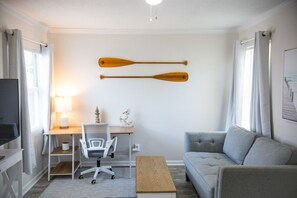 Smart TV - Cozy Cottage only 4 Blocks from the Ocean! (Jacksonville Beach)