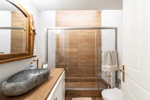Shower, hair dryer - Seafront Evi's Hideaway - Petalidi Cozy Nest (Petalidi)