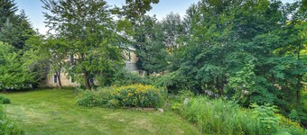 Lakefront Maine House ~ 4 Mi to Colby College