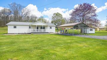 House (3 Bedrooms) | Front of property