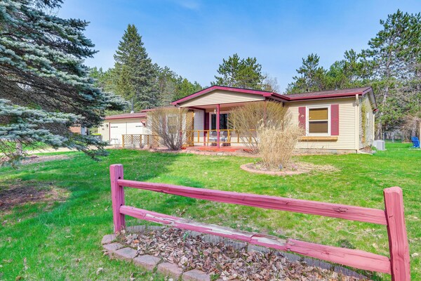 Dog-friendly Michigan Home W/ Deck & Fire Pit! - Torch Lake, MI