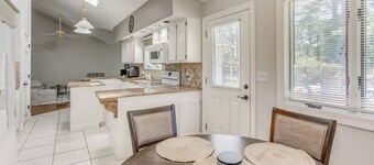 Dine, Shop & Splash: Family Home in Myrtle Beach