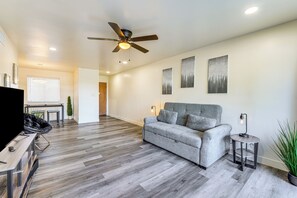 Interior - Scottsdale Condo w/ Community Pool & Hot Tub! (Scottsdale)