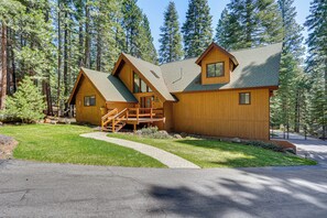 House (3 Bedrooms) | Front of property