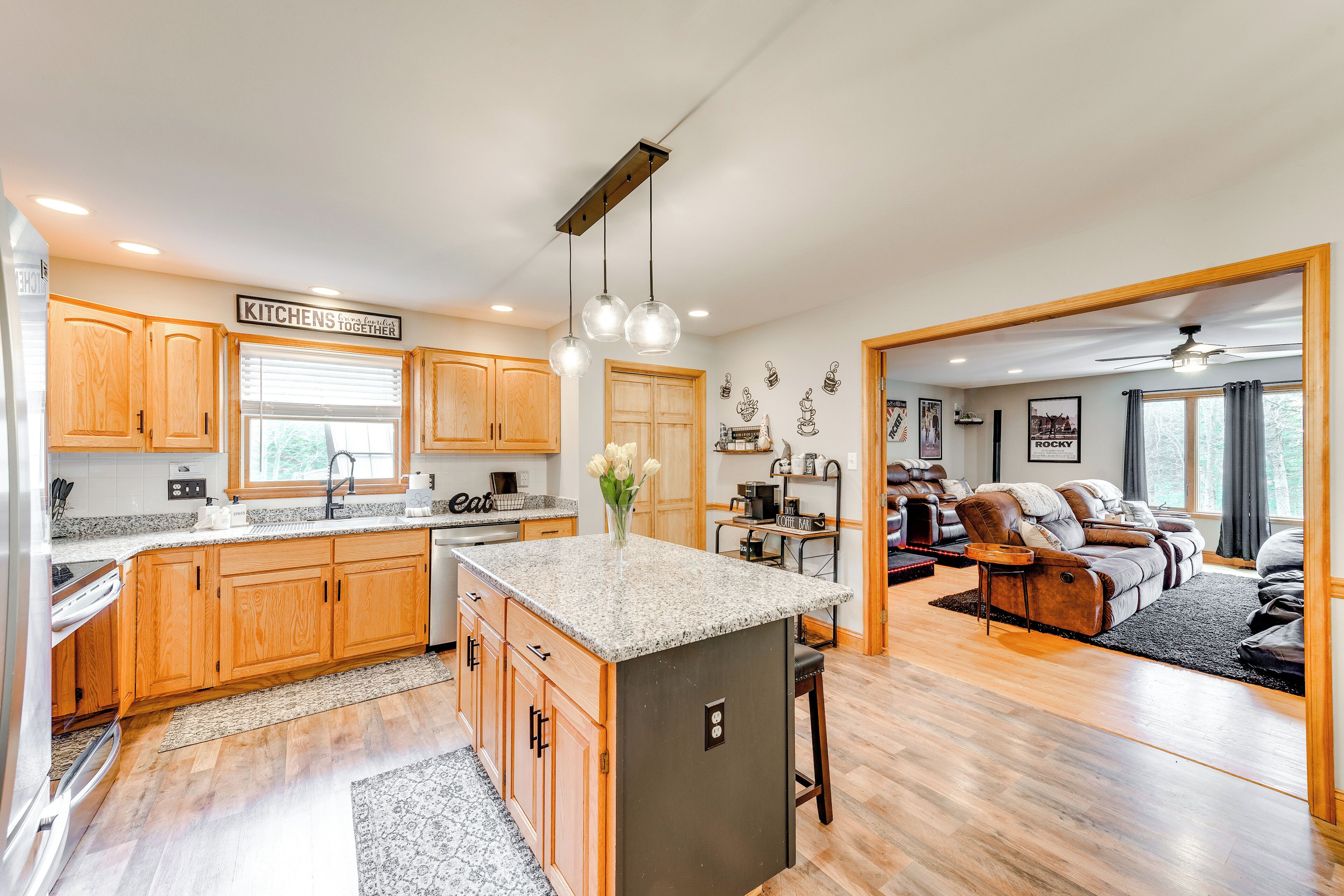 المنشأة من الداخل