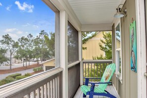 Property grounds - Saltwater Serenity: Pet Friendly walk to Dog Park (WindMark Beach)