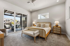 5 bedrooms, desk, iron/ironing board, travel crib - Grand Slam Getaway #5: Community Pool, Pac Man Arcade. Hiking Trails. (Santa Clara)