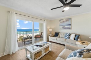 Smart TV - MODERN UPDATED 1/1.5 AVAILABLE NOW! SLEEPS 6! (Panama City)