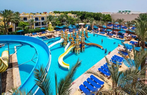 Mirage Beach Resort & Aquapark All-Inclusive
