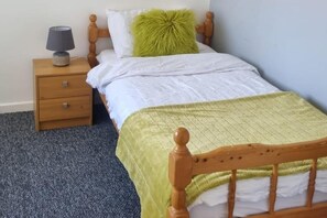 独立别墅 | 4 多间卧室、免费 WiFi、床单