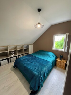 2 Schlafzimmer, Bügeleisen/Bügelbrett, kostenloses WLAN