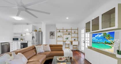 Tropical Refuge—Classic Queenslander Paradise