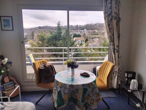 Imagen sin descripción, 5 de 8, botón