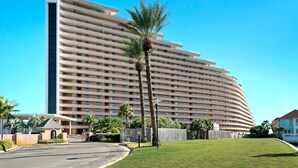 Kondominium, 1 Tempat Tidur King dengan tempat tidur Sofa (Edgewater #303) | Eksterior