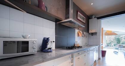 Maison spacieuse avec Jardin et Garage