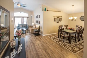 Interior - Rafael's Solana Resort Vacation Home (Davenport)