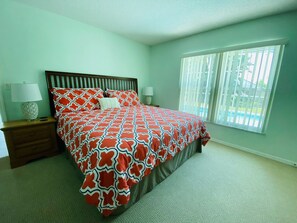 4 Schlafzimmer, Bügeleisen/Bügelbrett, Bettwäsche