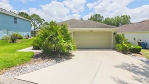Property grounds - David's Southern Dunes Vacation Home (Haines City)
