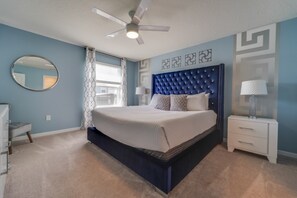 5 bedrooms, iron/ironing board, bed sheets - Best Windsor Island House (Davenport)