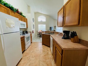 Dishwasher - Ezra's Vacation Home at Southern Dunes (Haines City)