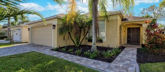 Robert's Classy Southern Dunes Holiday Home
