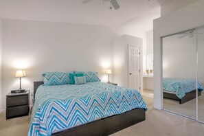 3 間臥室、熨斗/熨衣板、床單