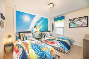 7 bedrooms, iron/ironing board, bed sheets - Happy Place at Windsor at Westside (Kissimmee)