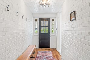 Interior - Relax in Luxury The Fogleman House in Historic Downtown Burlington (Burlington)