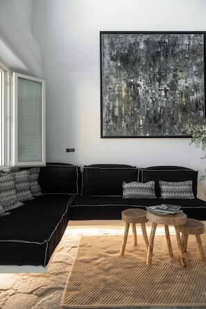Smart TV 32 polegadas com canais digitais, Netflix