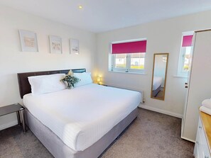 4 Schlafzimmer, kostenloses WLAN, Bettwäsche