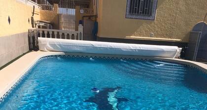 Villa In Ideal Location 5 mins walk to Amenities, Large Pool, Golf nearby.