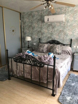 3 Schlafzimmer, Zimmersafe, Bügeleisen/Bügelbrett, kostenloses WLAN