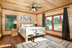 8 chambres, fer et planche à repasser, lit parapluie, Wi-Fi gratuit