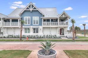 Exterior - Chic, waterfront home with on-site golf, pool, wraparound balcony, grill, & W/D (Port Aransas)