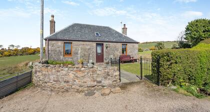 Kilbride Cottage-UK46886