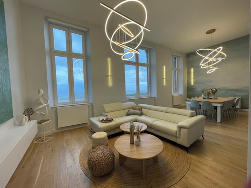 FACE MER PIEDS DANS L'EAU DUPLEX 4 Chambres 150 M2 8-12 personnes, parking ,WIFI